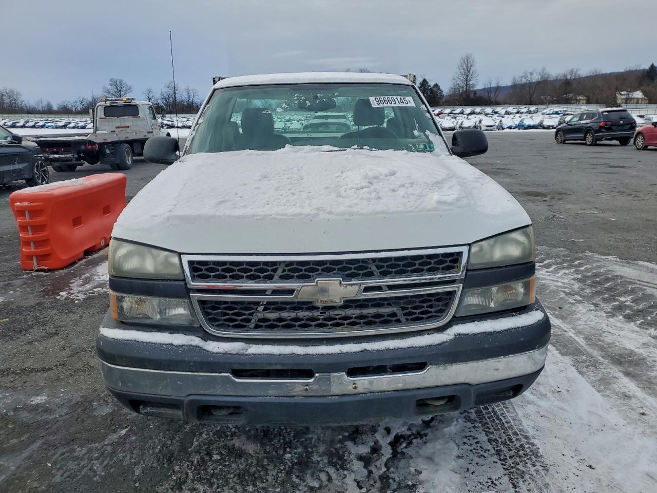 2006 CHEVROLET SILVERADO C1500 photo 5