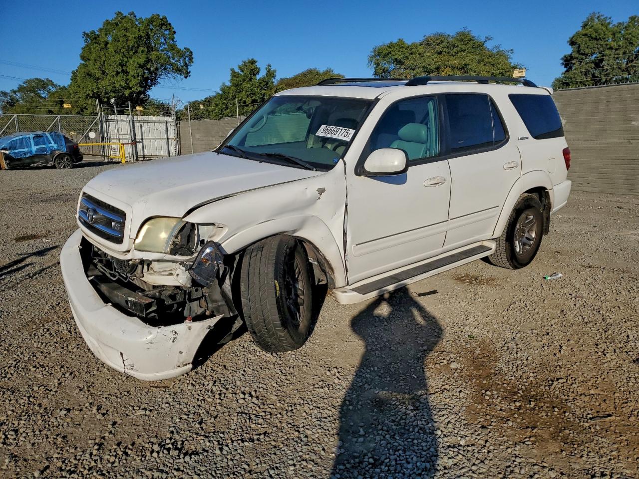 2004 TOYOTA SEQUOIA