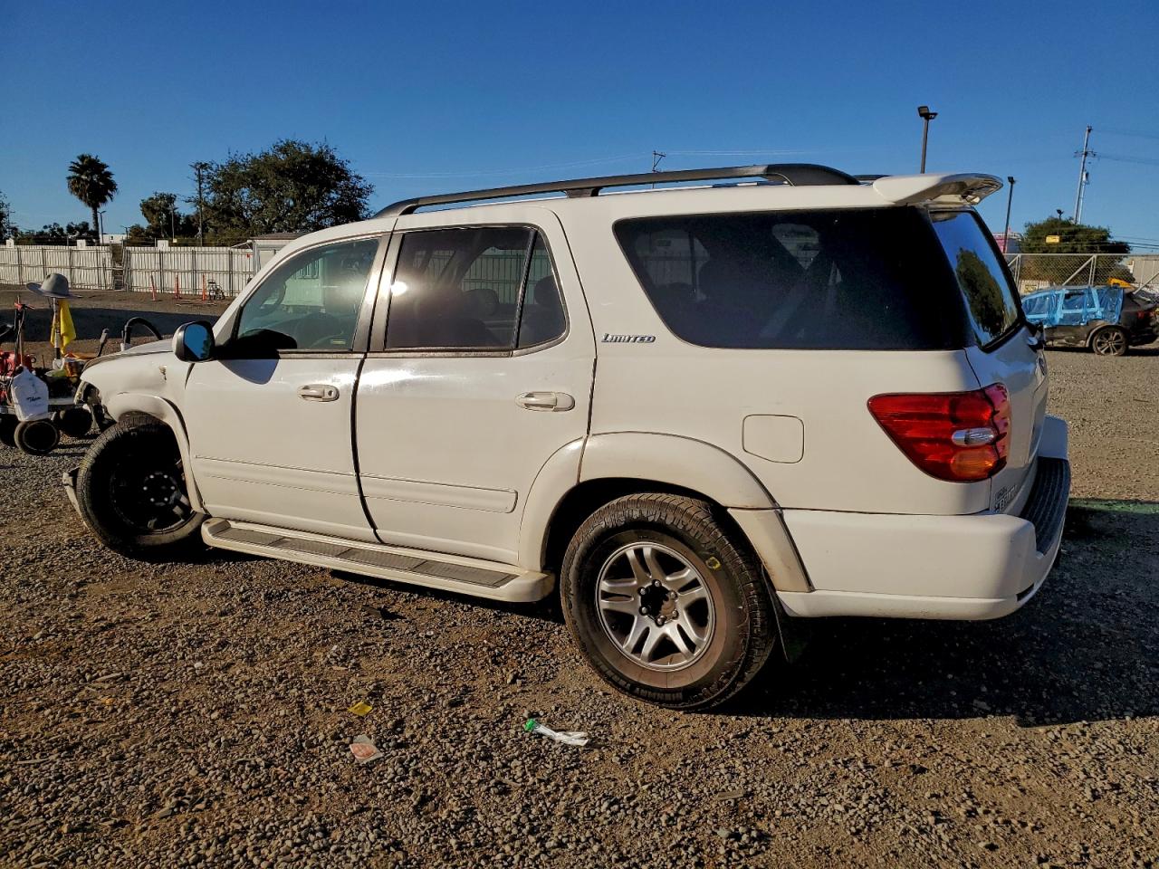 2004 TOYOTA SEQUOIA LIMITED photo 2