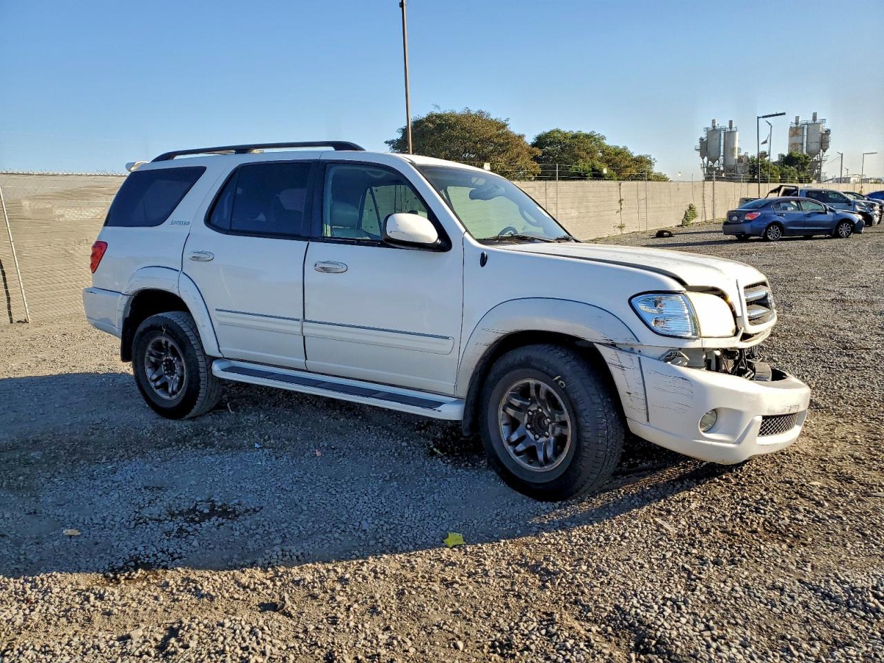 2004 TOYOTA SEQUOIA LIMITED photo 4