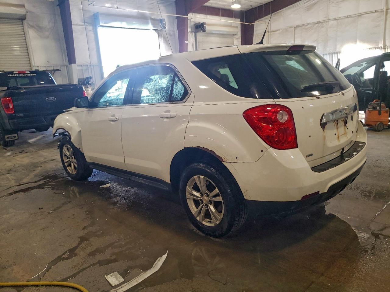 2013 CHEVROLET EQUINOX LS photo 2