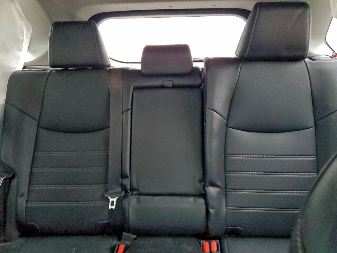 2022 TOYOTA RAV4 XLE PREMIUM photo 10