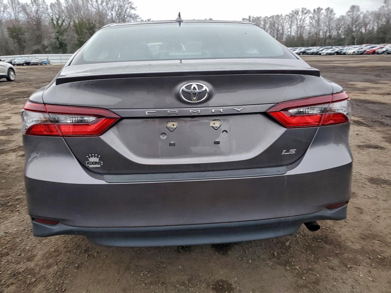 2023 TOYOTA CAMRY LE photo 6