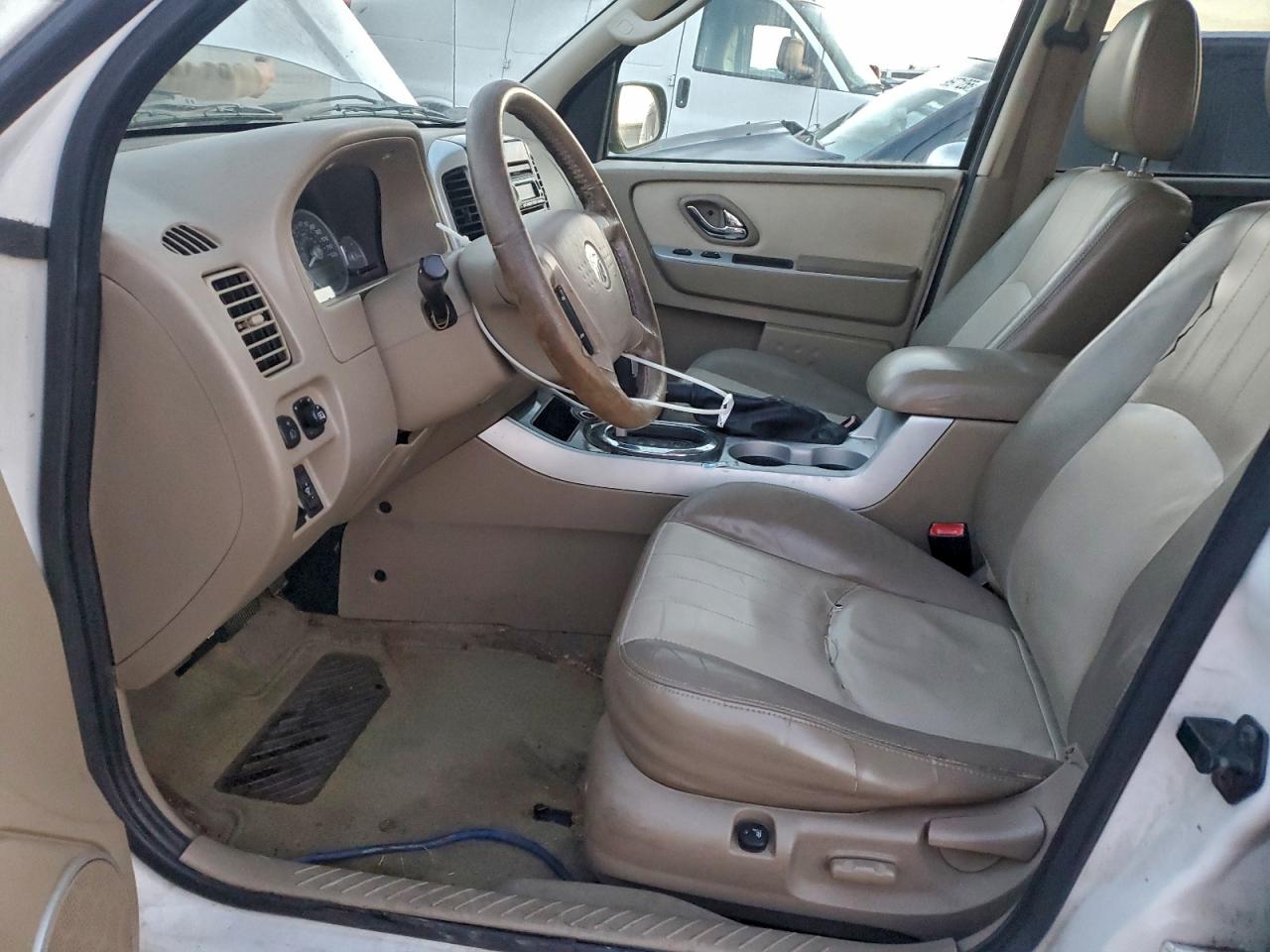 2006 MERCURY MARINER photo 7