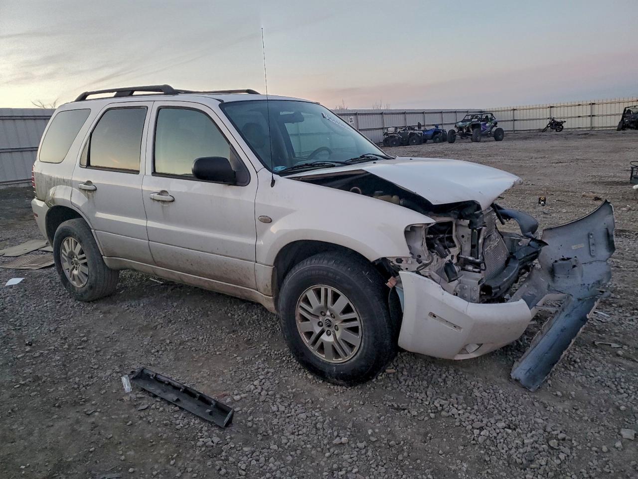 2006 MERCURY MARINER photo 4