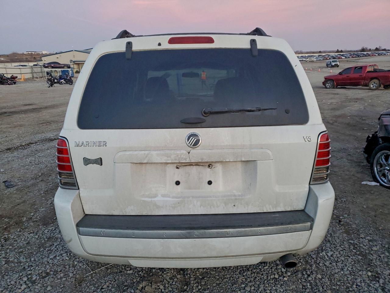 2006 MERCURY MARINER photo 6