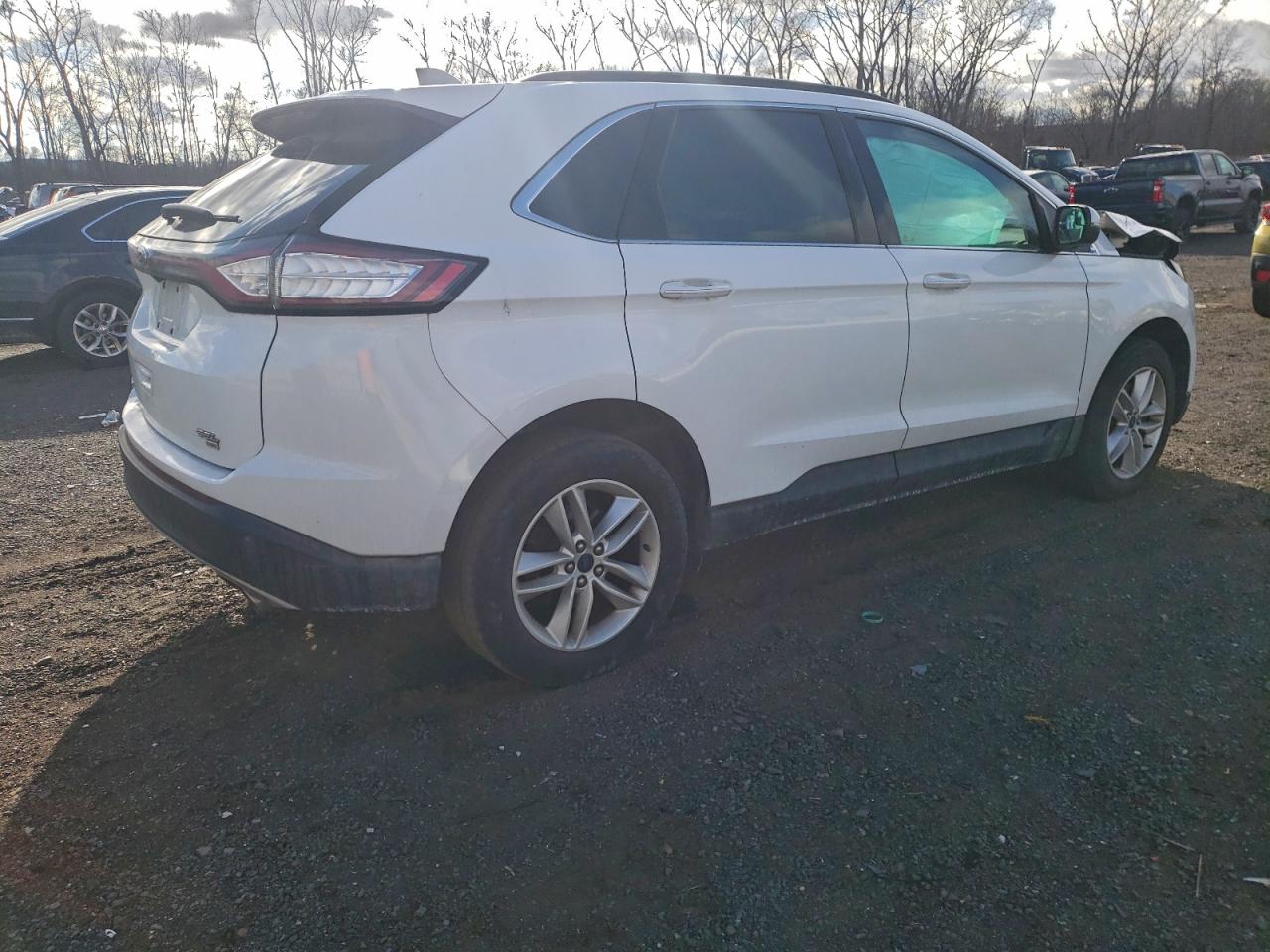 2015 FORD EDGE SEL photo 3