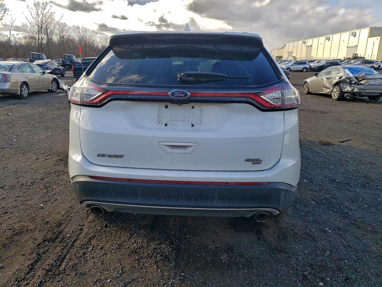 2015 FORD EDGE SEL photo 6