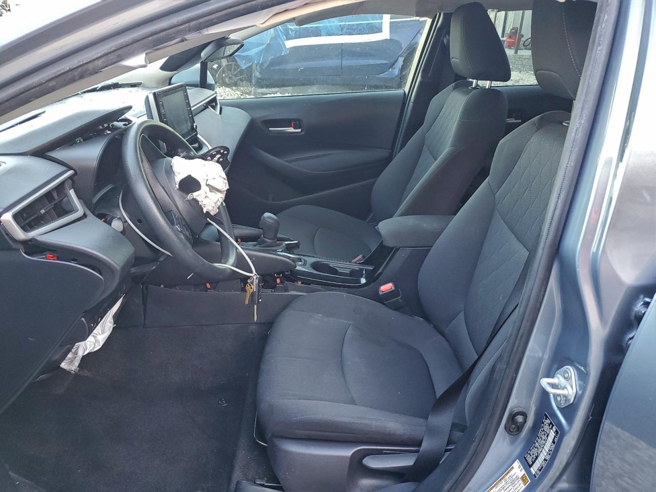 2021 TOYOTA COROLLA LE photo 7