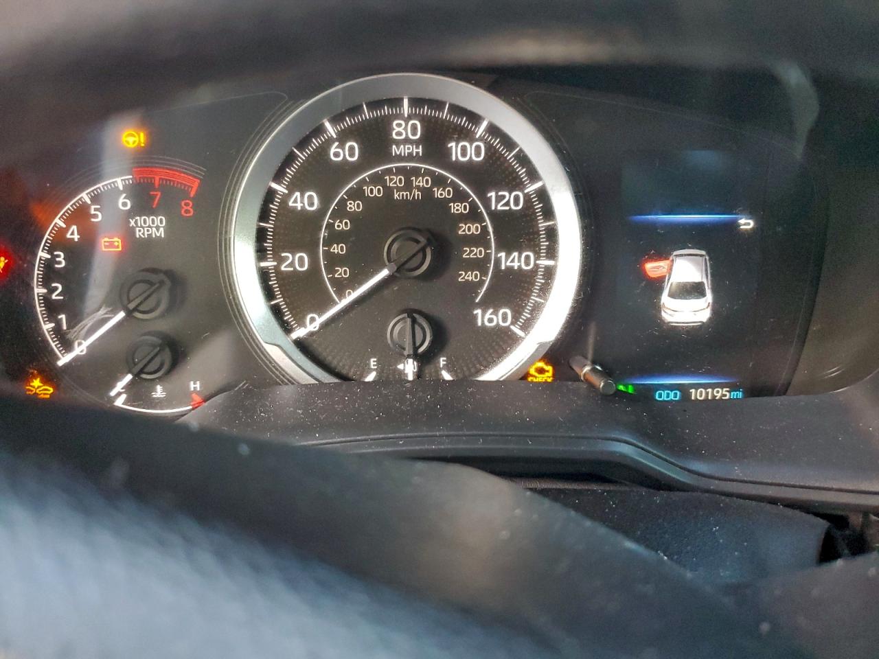 2021 TOYOTA COROLLA LE photo 9