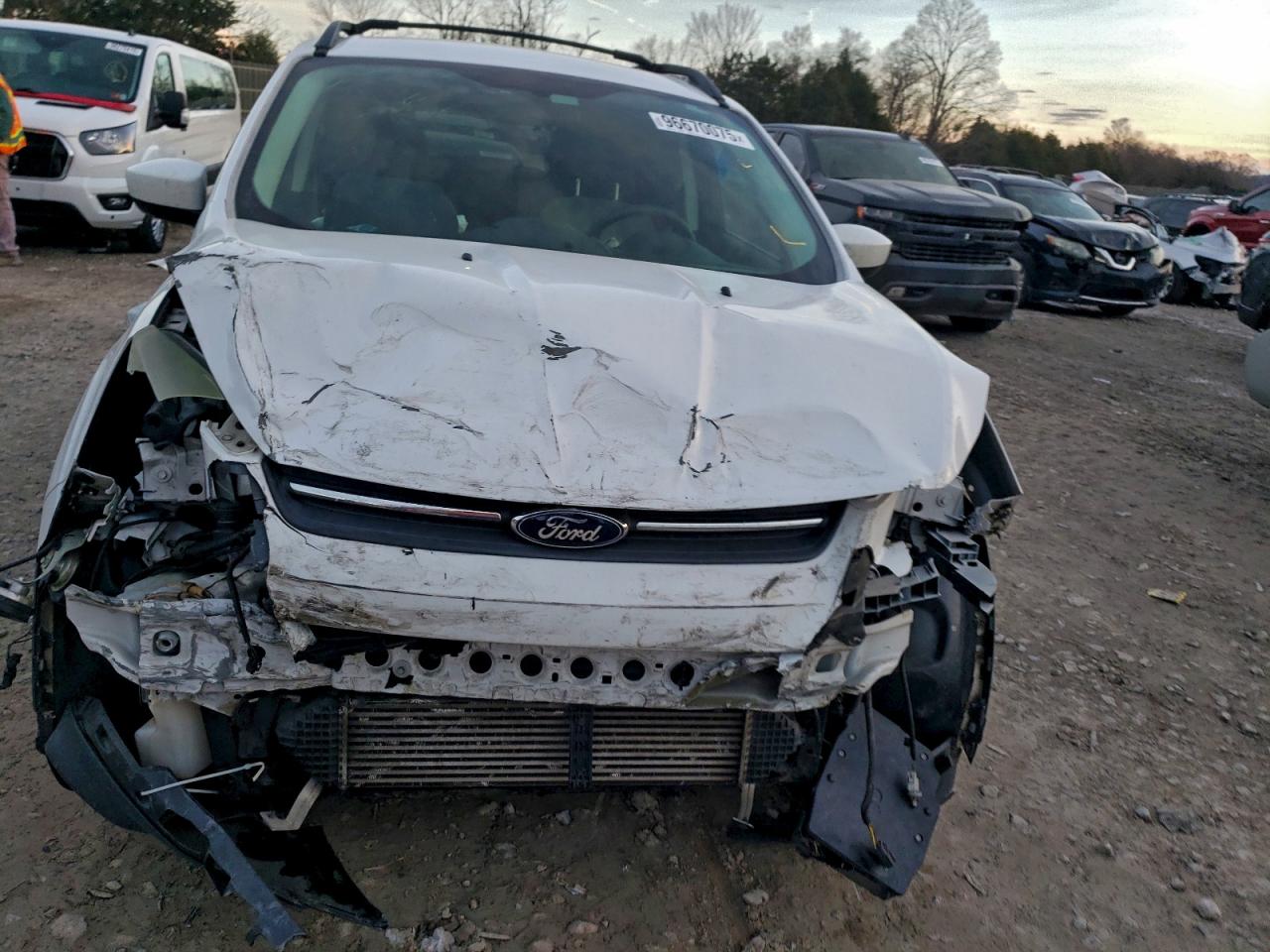 2013 FORD ESCAPE SE photo 5