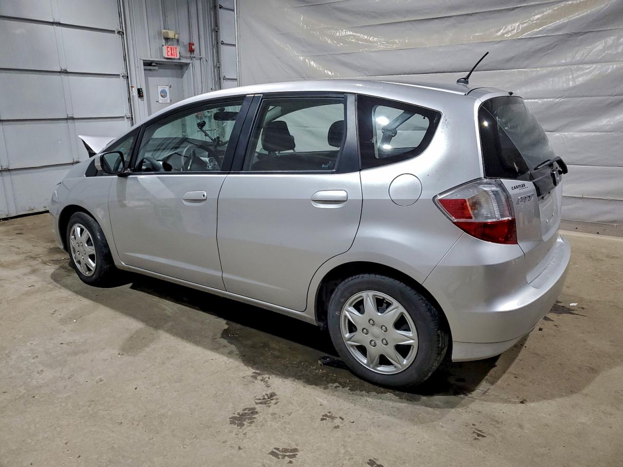 2013 HONDA FIT photo 2