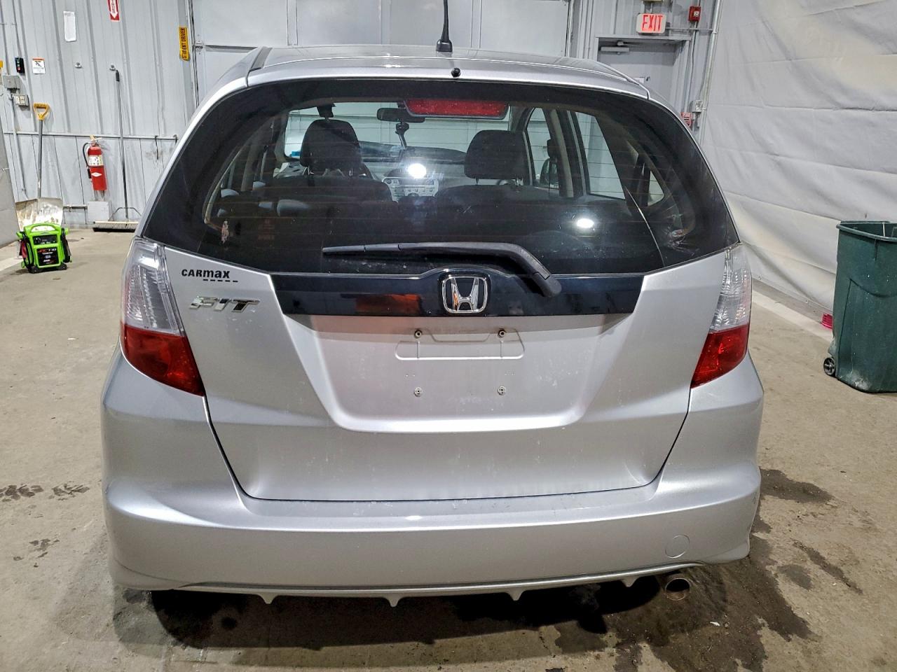 2013 HONDA FIT photo 6