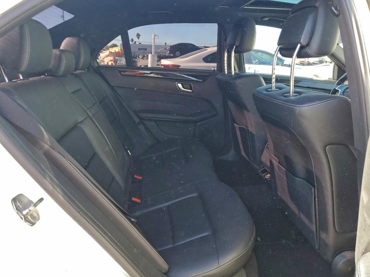 2016 MERCEDES-BENZ E 350 photo 10