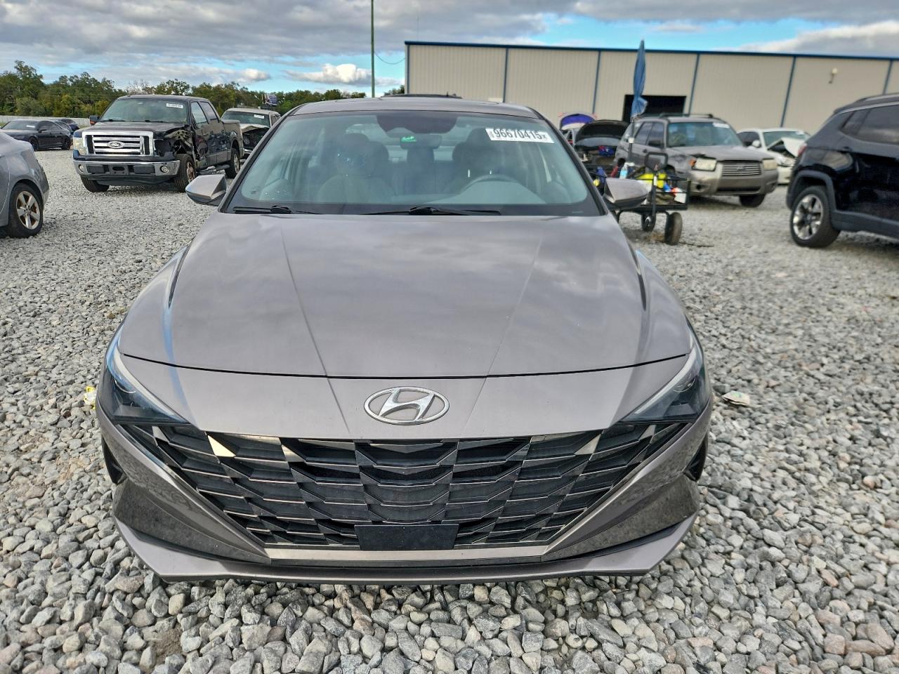 2022 HYUNDAI ELANTRA SEL photo 5