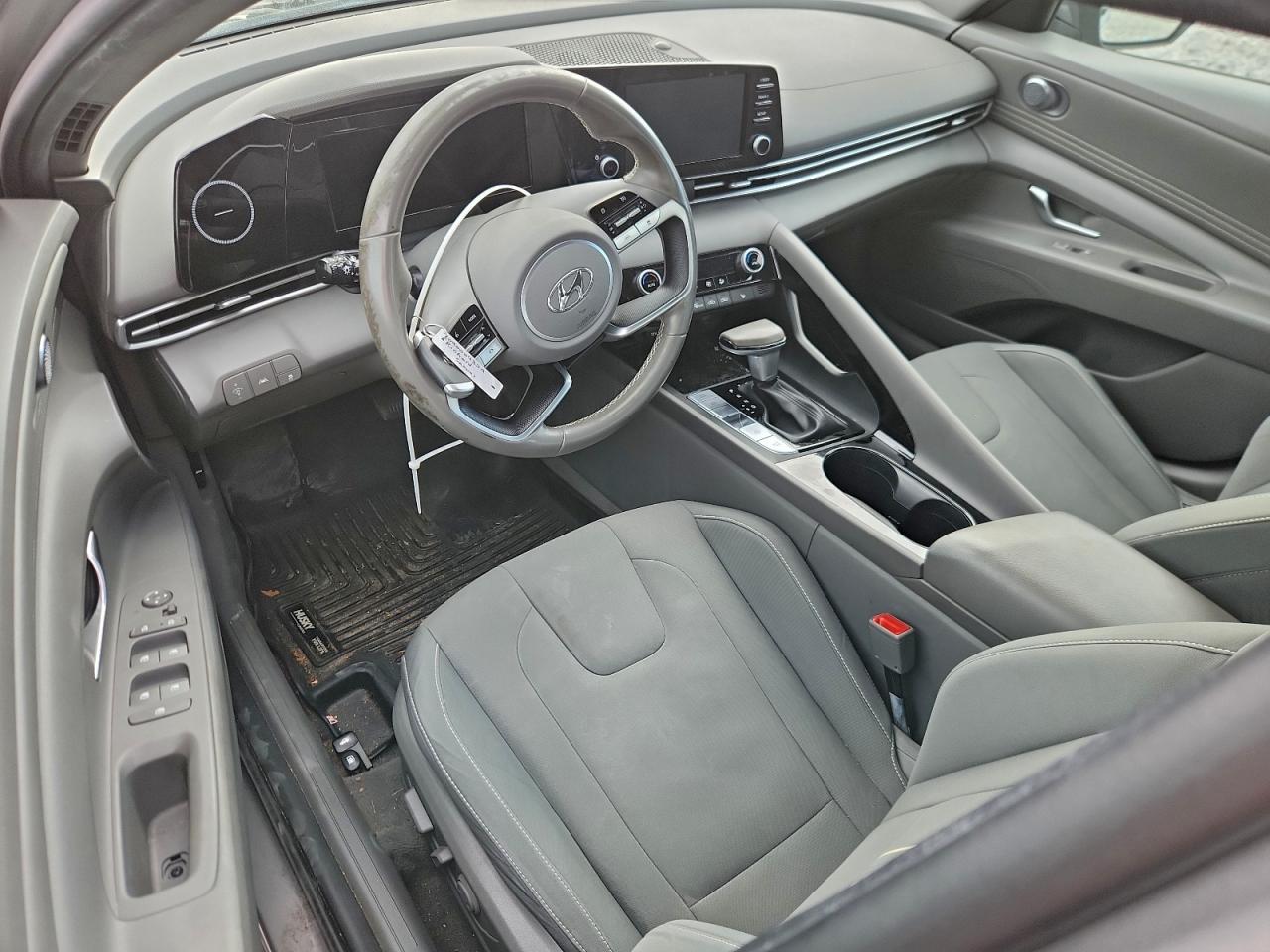 2022 HYUNDAI ELANTRA SEL photo 8