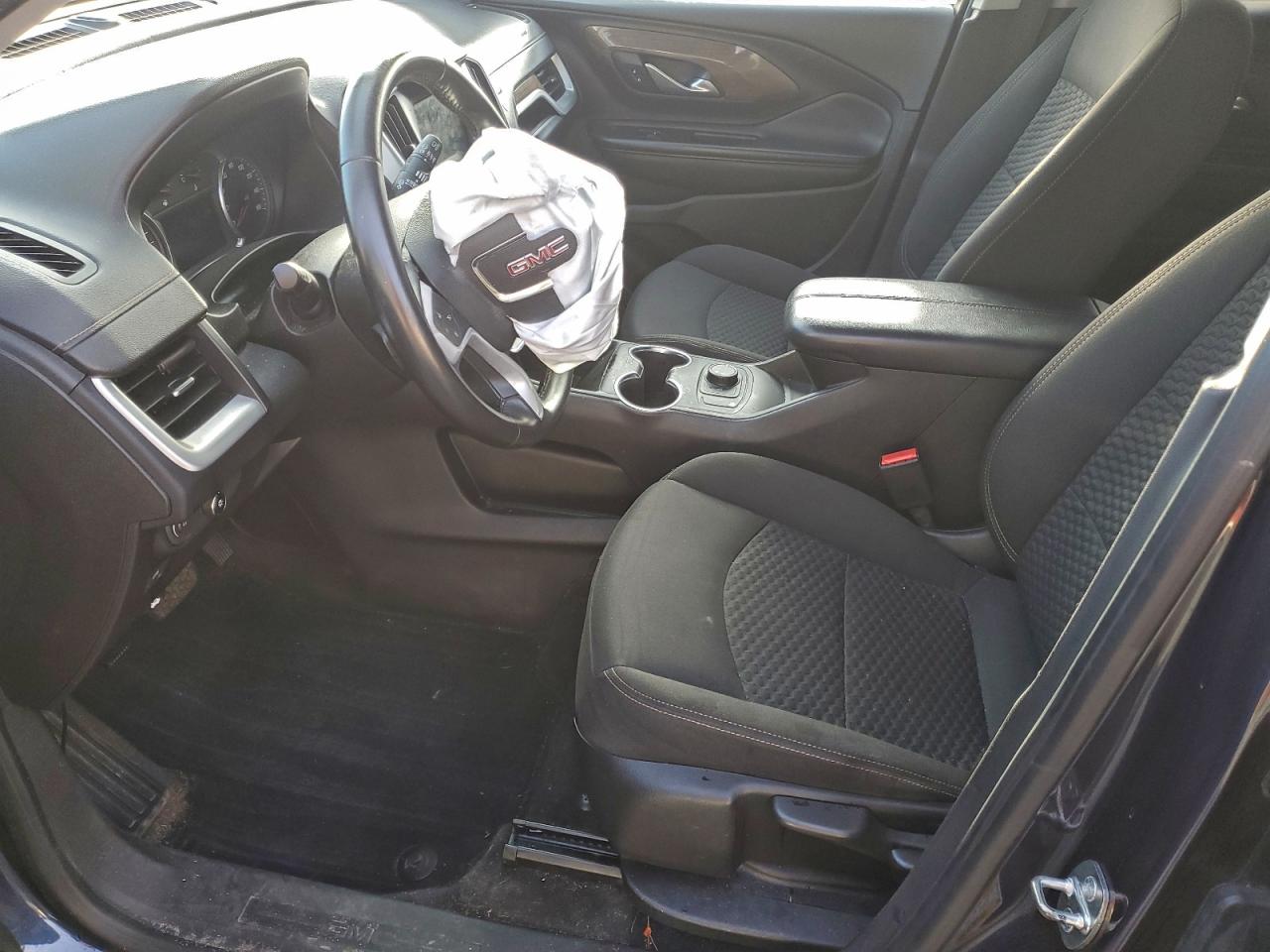 2019 GMC TERRAIN SLE photo 7