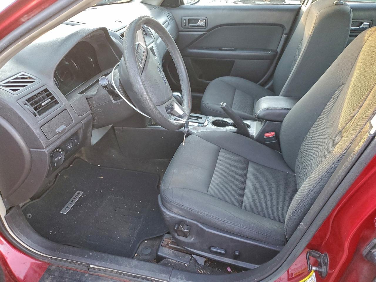 2012 FORD FUSION SE photo 7