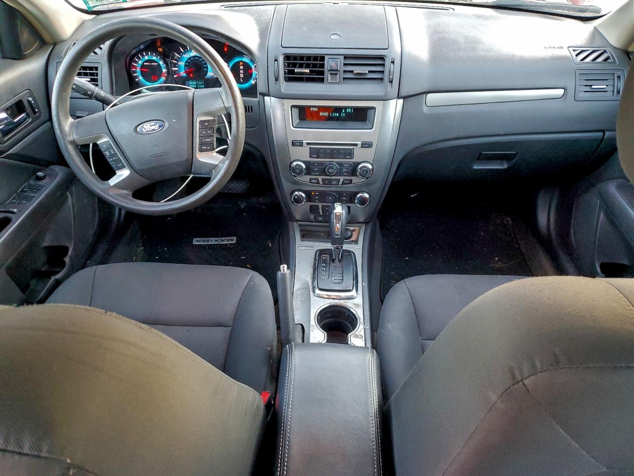 2012 FORD FUSION SE photo 8
