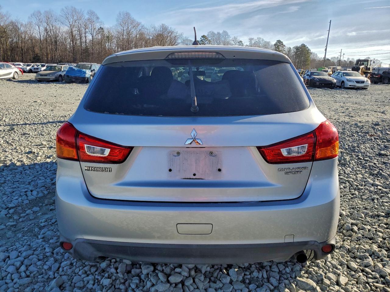 2016 MITSUBISHI OUTLANDER SPORT ES photo 6