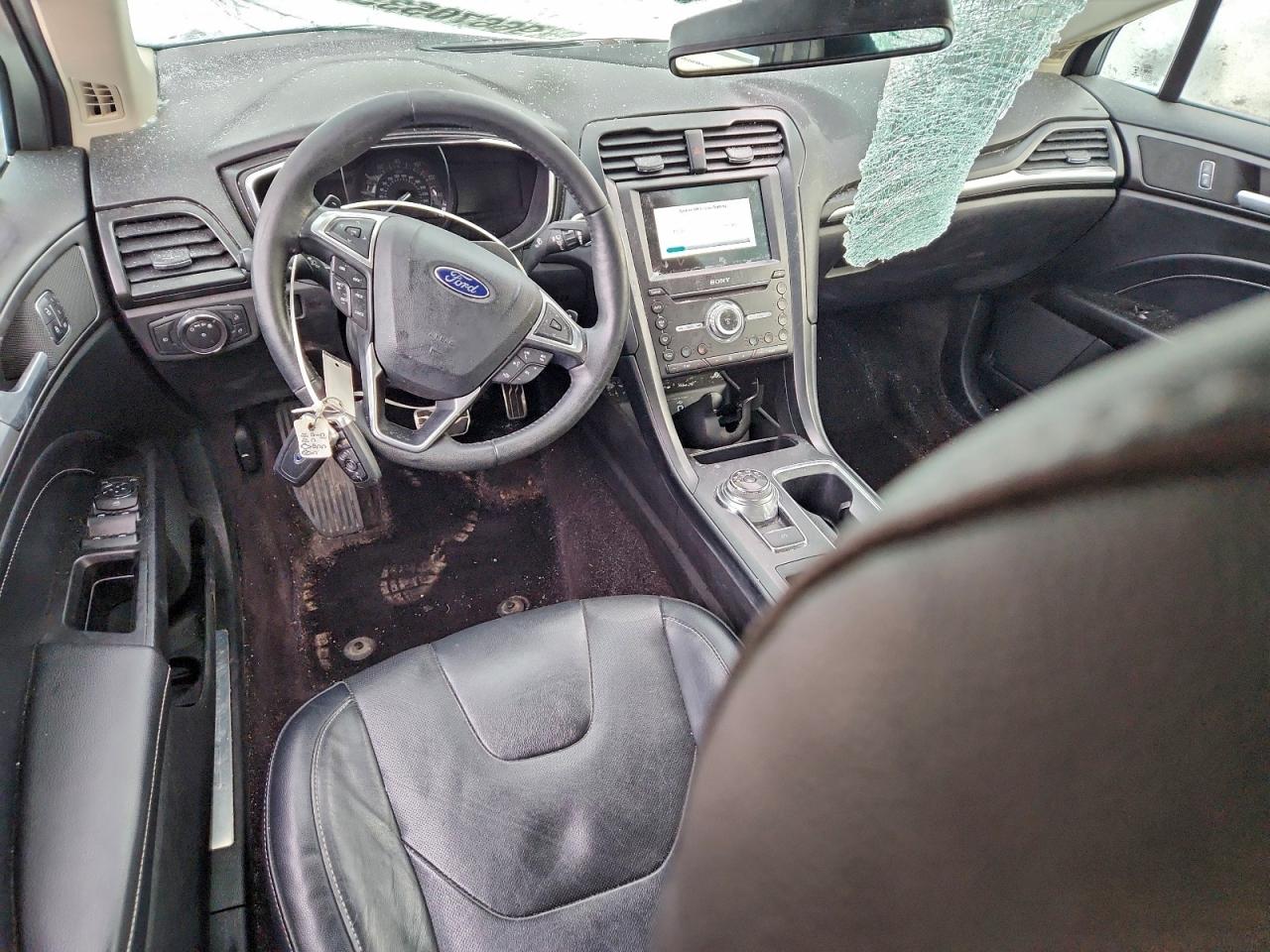 2017 FORD FUSION photo 15