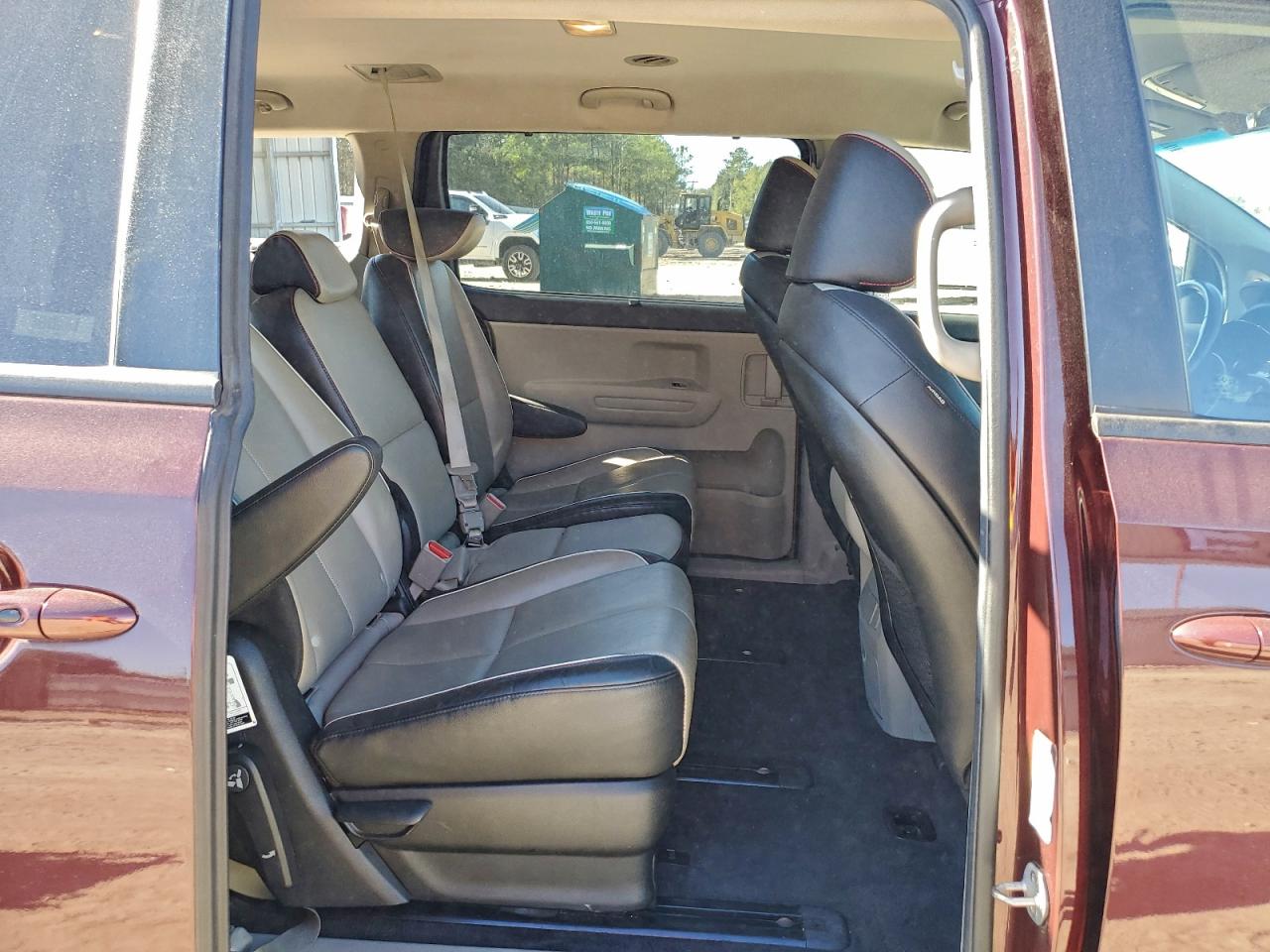 2020 KIA SEDONA LX photo 11