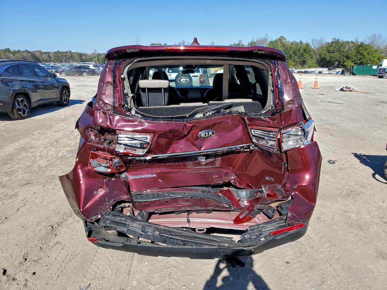 2020 KIA SEDONA LX photo 6