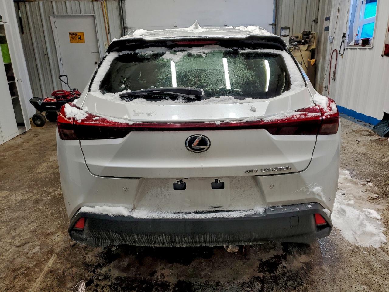 2023 LEXUS UX 250H PREMIUM photo 6