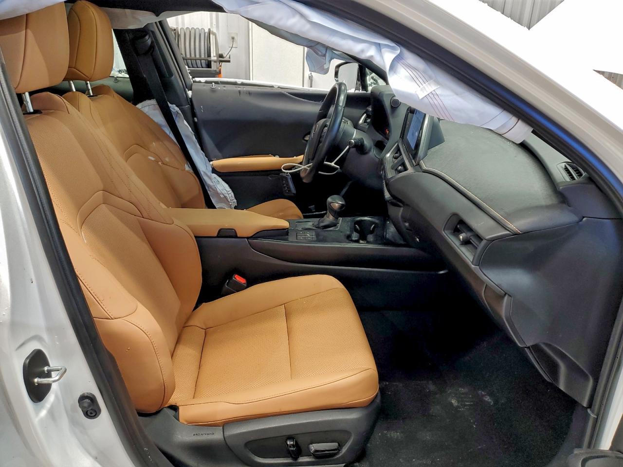 2023 LEXUS UX 250H PREMIUM photo 7