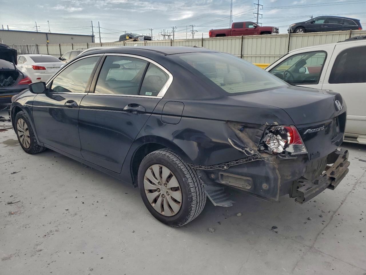 2009 HONDA ACCORD LX photo 2