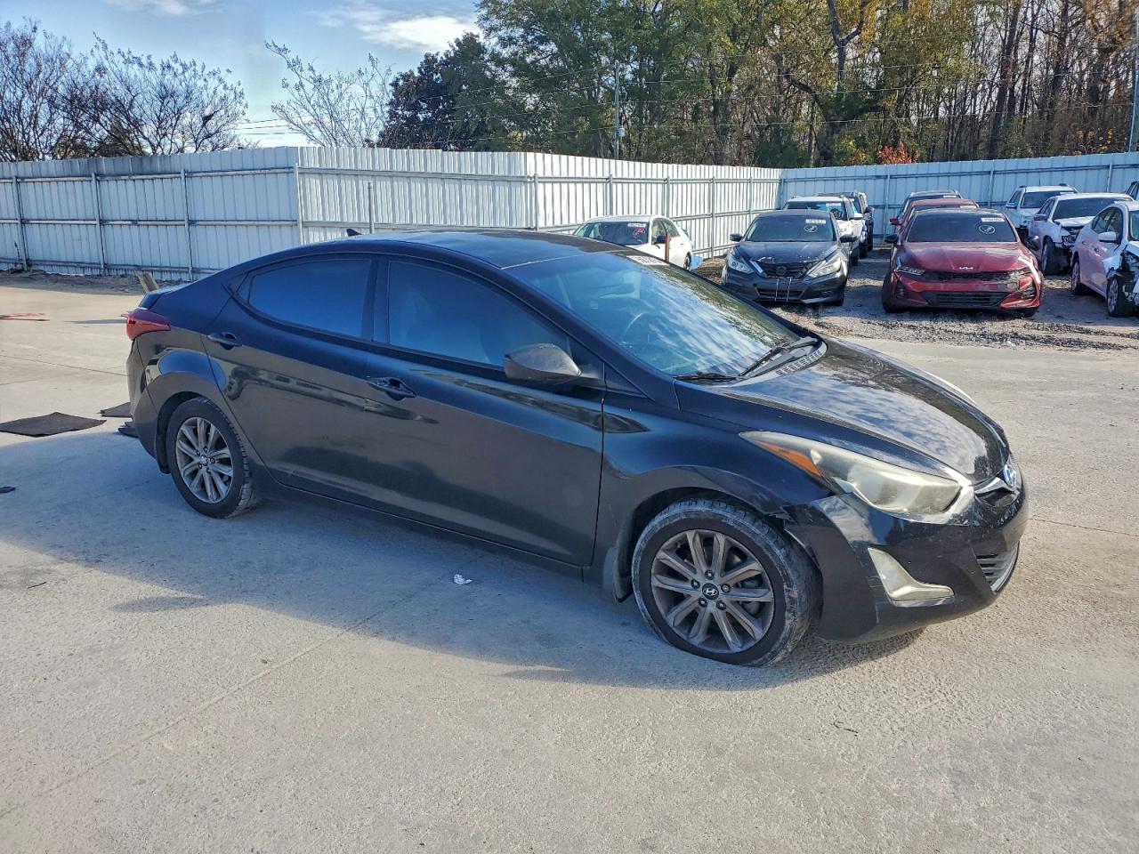 2014 HYUNDAI ELANTRA SE photo 4