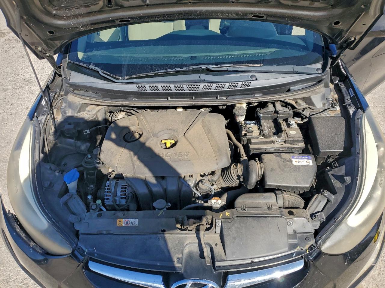 2014 HYUNDAI ELANTRA SE photo 11