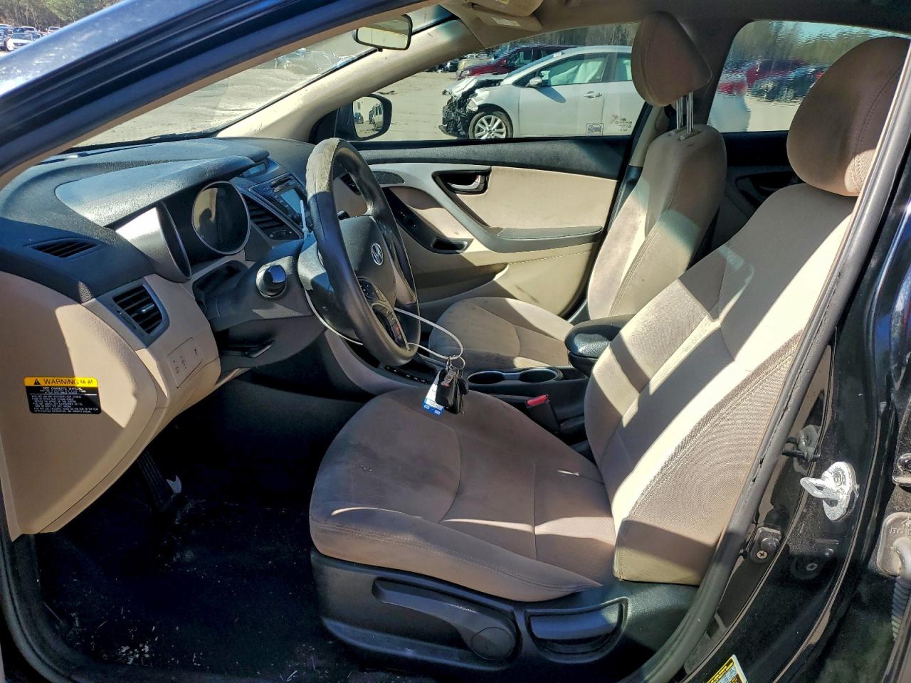 2014 HYUNDAI ELANTRA SE photo 7