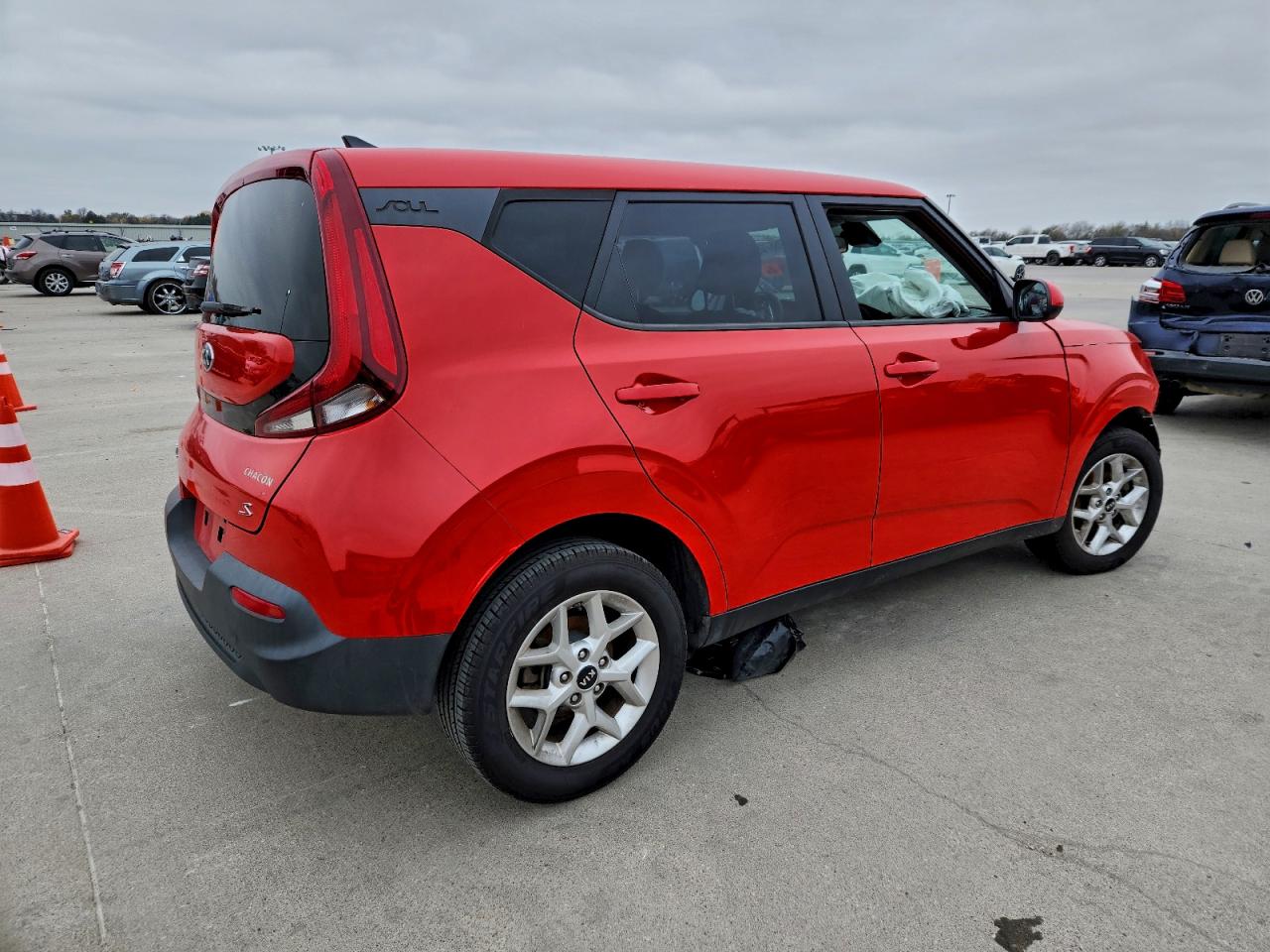 2021 KIA SOUL LX photo 3