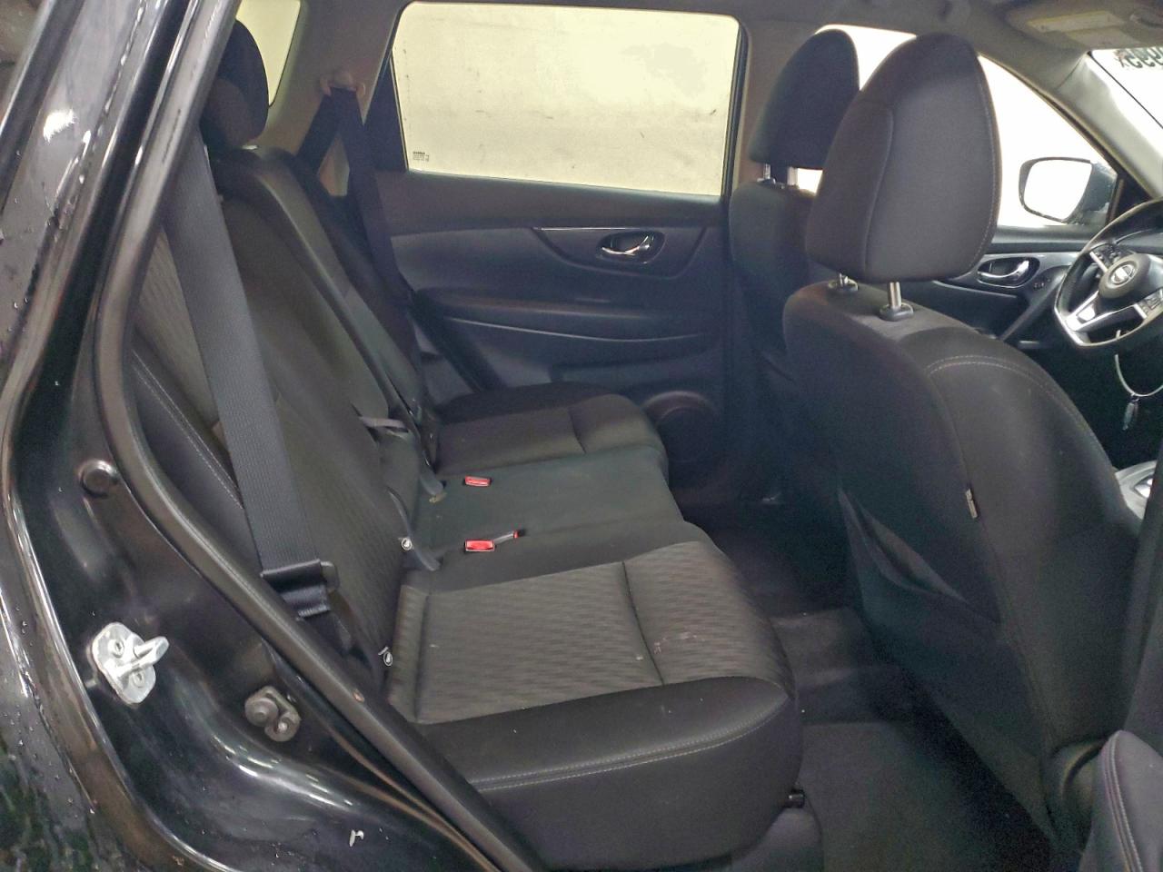 2017 NISSAN ROGUE S photo 11