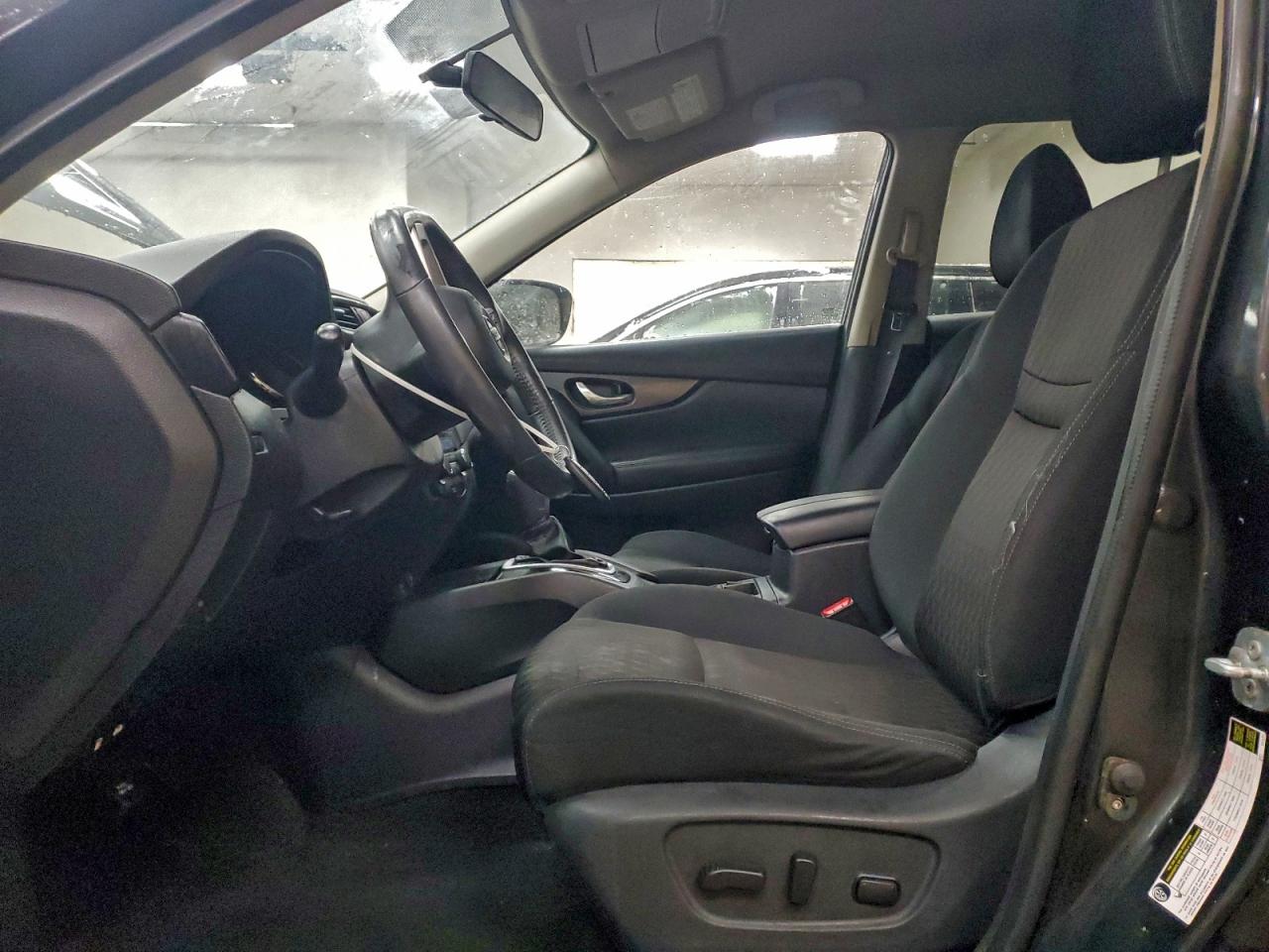 2017 NISSAN ROGUE S photo 7