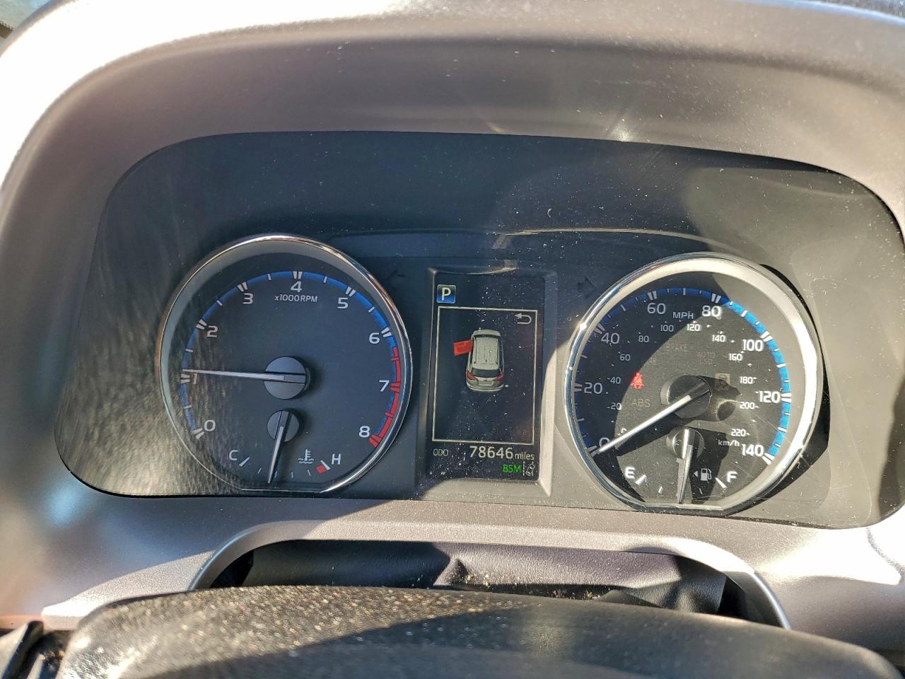2018 TOYOTA RAV4 LIMITED photo 9