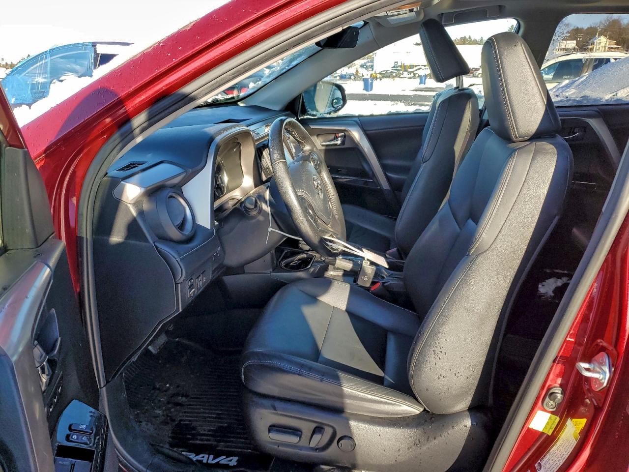 2018 TOYOTA RAV4 LIMITED photo 7