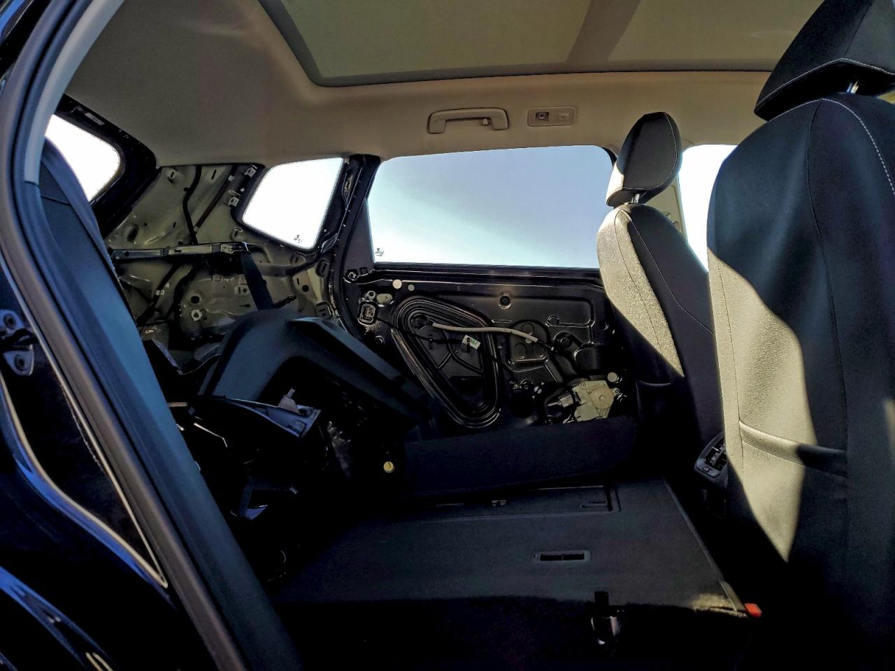 2024 VOLKSWAGEN TAOS SE photo 11