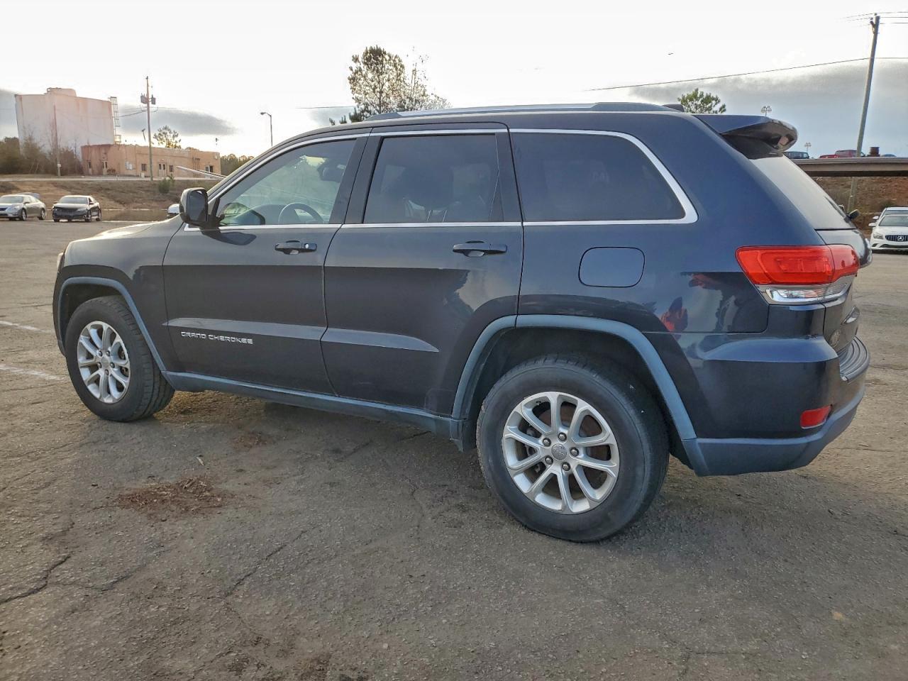 2014 JEEP GRAND CHEROKEE LAREDO photo 2