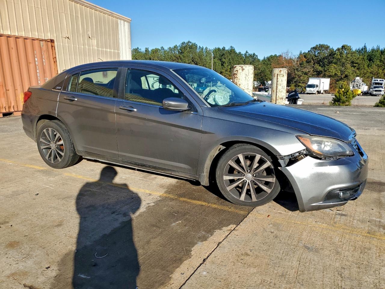 2013 CHRYSLER 200 TOURING photo 4