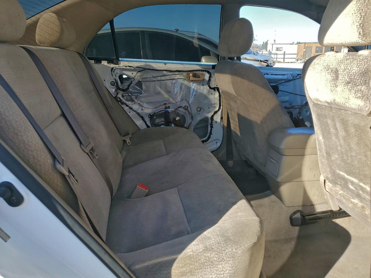 2003 TOYOTA COROLLA CE photo 10