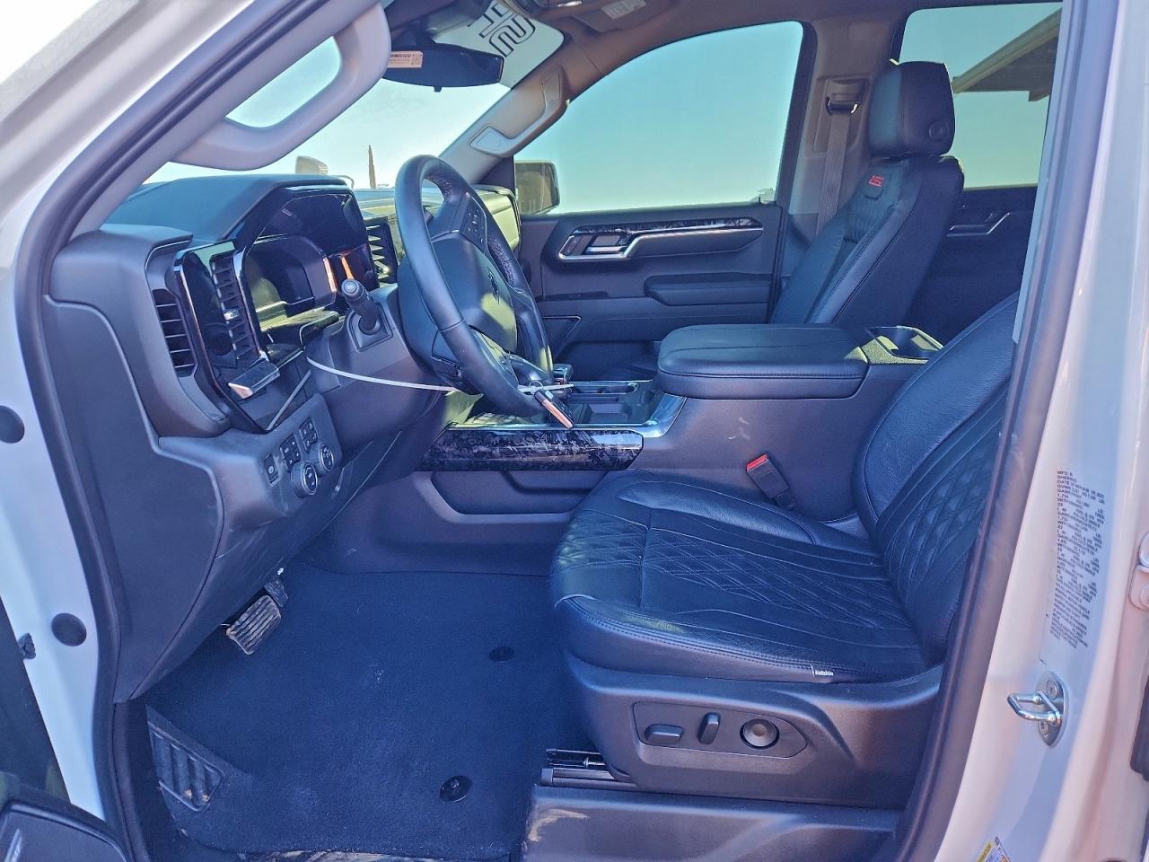 2023 CHEVROLET SILVERADO K1500 RST photo 7