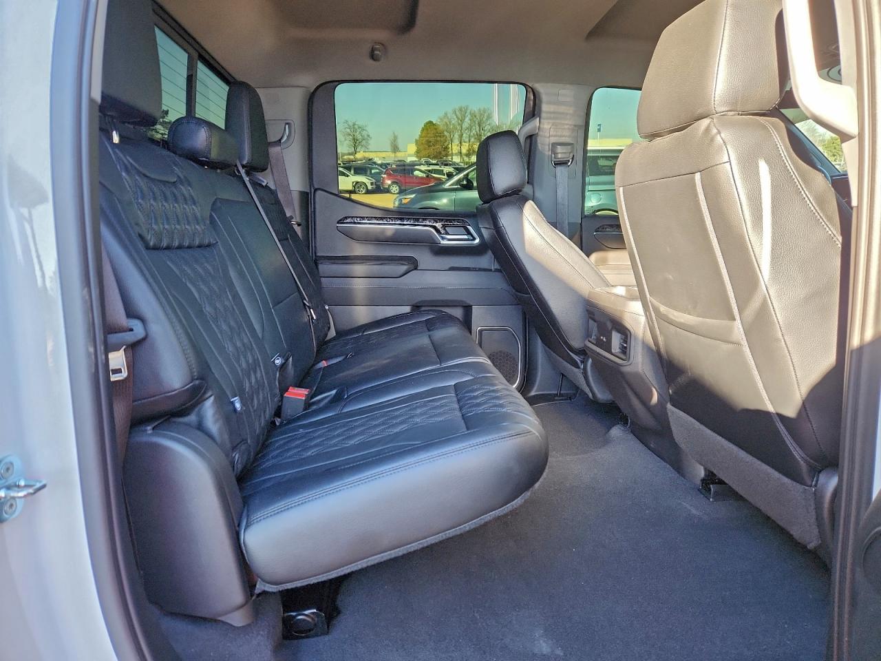 2023 CHEVROLET SILVERADO K1500 RST photo 10