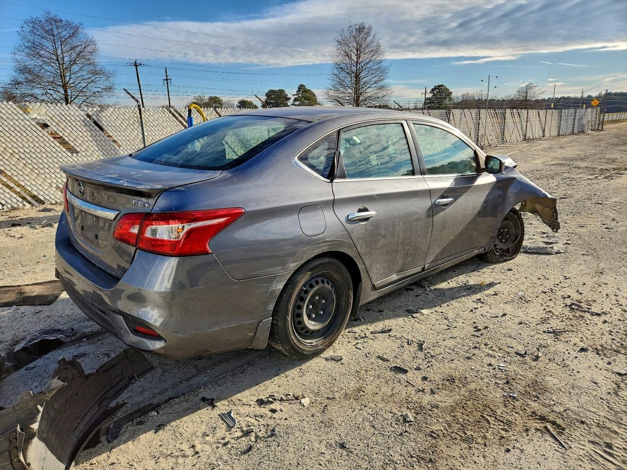2016 NISSAN SENTRA S photo 3