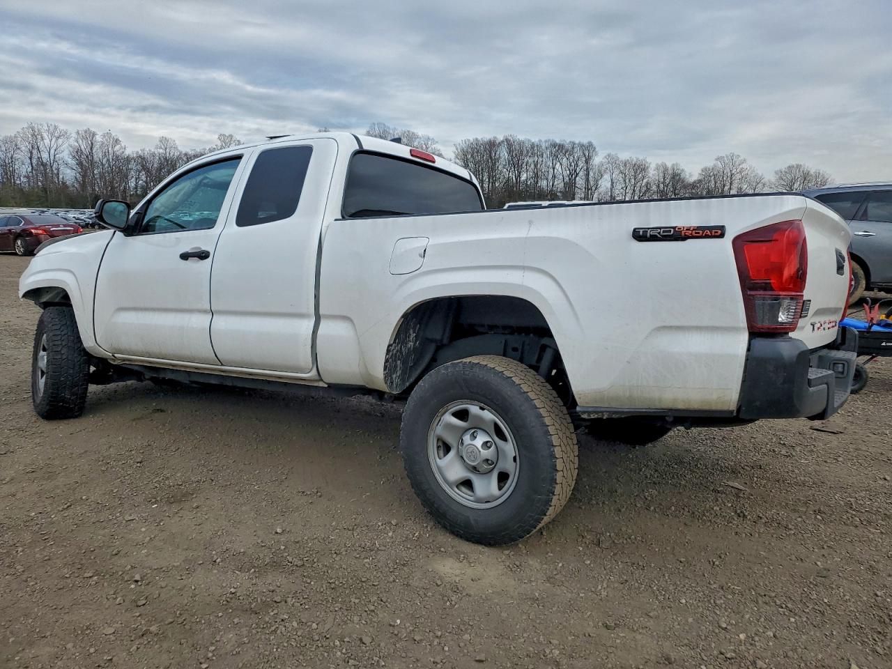 2019 TOYOTA TACOMA ACCESS CAB photo 2