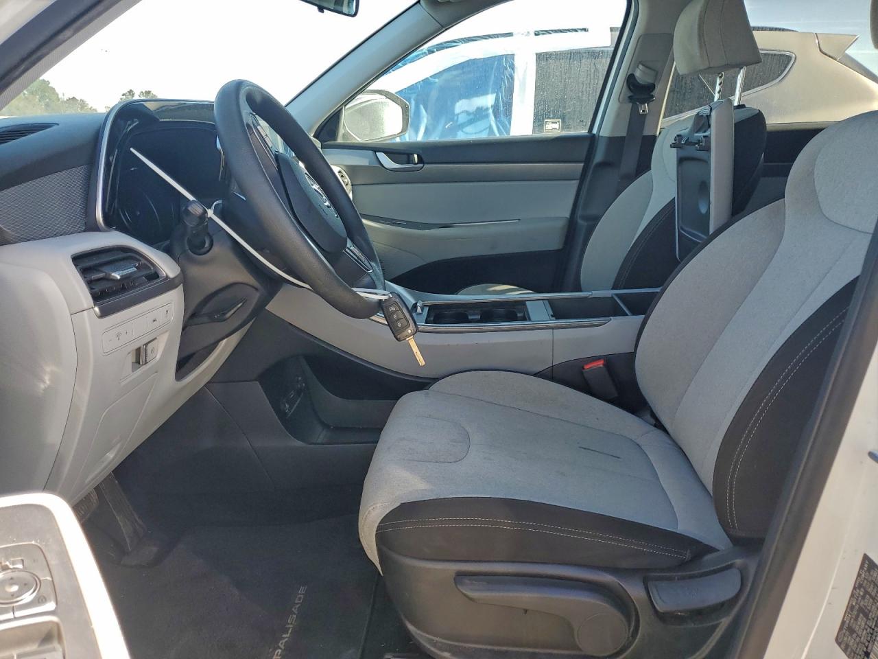 2020 HYUNDAI PALISADE SE photo 7