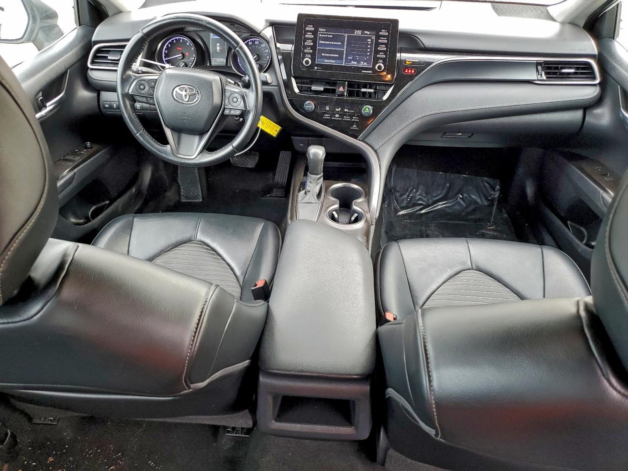 2021 TOYOTA CAMRY SE photo 15
