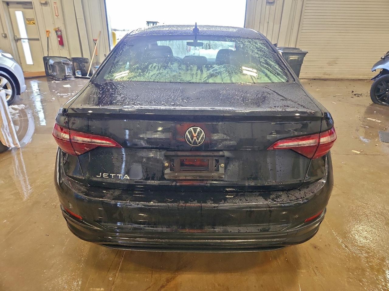 2023 VOLKSWAGEN JETTA SPORT photo 6