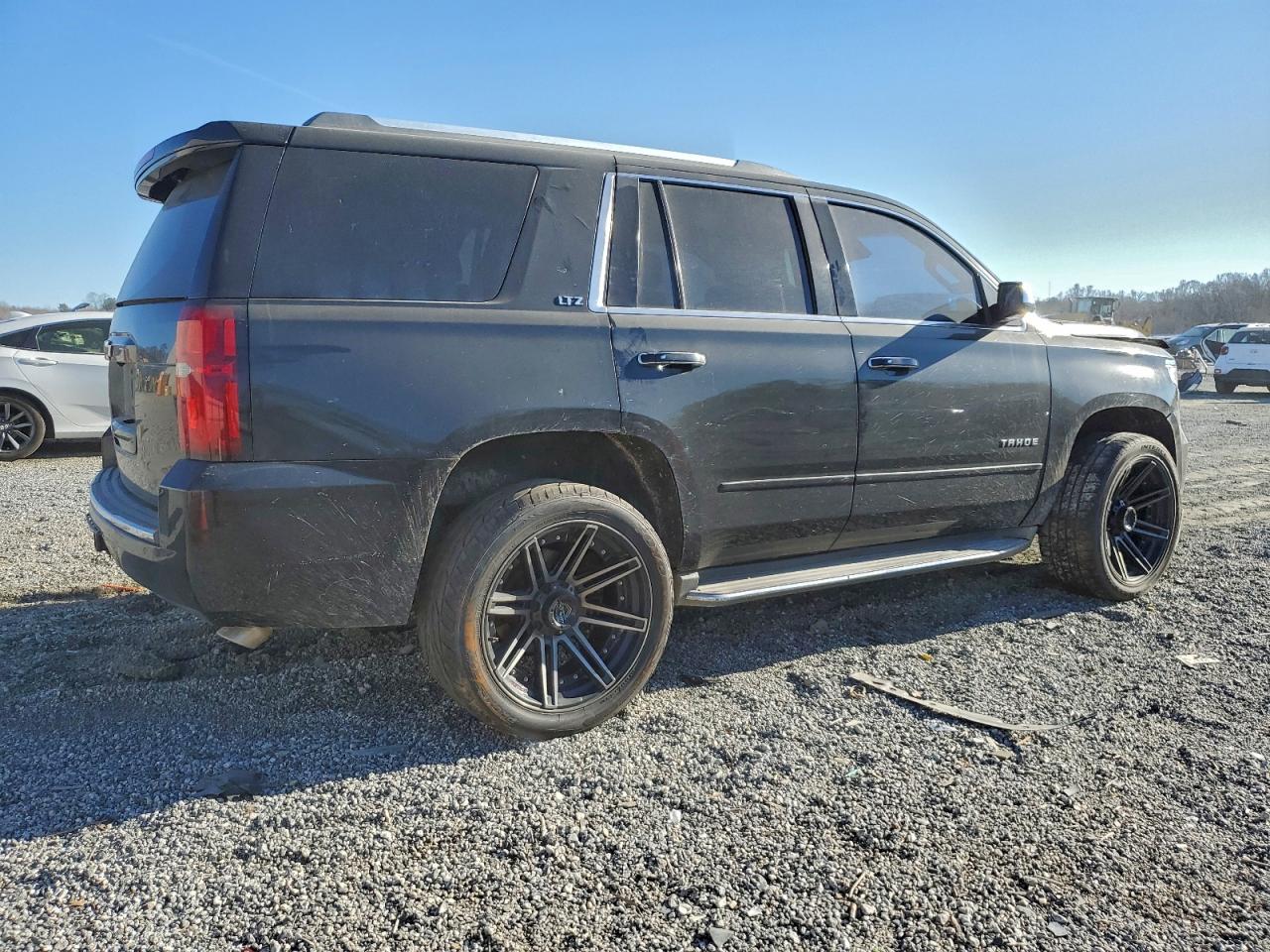 2015 CHEVROLET TAHOE K1500 LTZ photo 3
